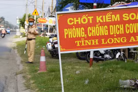 Những tỉnh nào yêu cầu người dân không ra đường sau 18h?