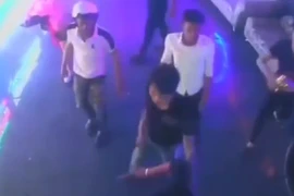 Video: Thanh niên bị đâm tử vong trong quán bar ở Ninh Thuận