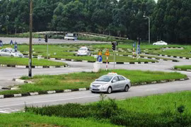 Từ 19/7, Hà Nội dừng sát hạch lái xe để phòng, chống COVID-19