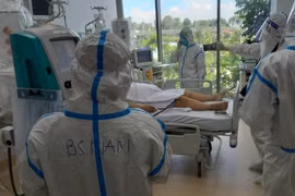 Sắp khánh thành Bệnh viện điều trị người bệnh COVID-19 tại Hà Nội