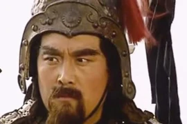 Tướng Ngụy dùng 800 bộ binh phá 10 vạn quân Ngô là ai?