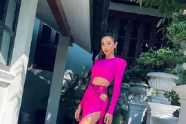 Stylist thừa nhận Thùy Tiên đúng là mặc váy “xấu nhất nhiệm kì“