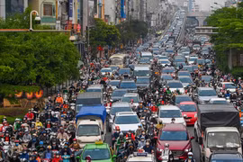 Cảnh báo ùn tắc nặng ở Ngã Tư Sở khi vành đai 2 trên cao hoàn thành