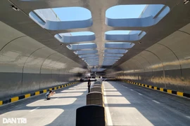Chính thức thông xe hầm chui có giếng trời độc lạ nhất Việt Nam