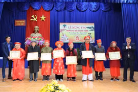 Mừng thọ đầu năm – nét đẹp ở làng quê Bắc Bộ