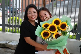 Thí sinh rạng rỡ sau kỳ thi tốt nghiệp THPT Quốc gia 2023