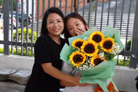 Thí sinh rạng rỡ sau kỳ thi tốt nghiệp THPT Quốc gia 2023