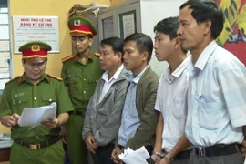 Bắt nguyên Giám đốc Chi nhánh văn phòng đăng ký đất đai TP. Huế