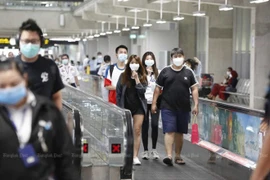 Vietnam Airlines vẫn vận chuyển khách châu Âu vào Việt Nam: Có toang vì Covid-19 leo thang?