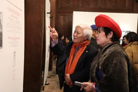 Khai mạc Triển lãm “Văn Miếu trong sự hồi sinh di sản của Hà Nội“