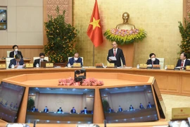 Thủ tướng: Tiêm vắc-xin ngừa COVID-19 cho người dân ngay trong tuần này