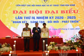 Đồng chí Bùi Văn Thắng được bầu làm Chủ tịch Liên hiệp Hội ở Hòa Bình