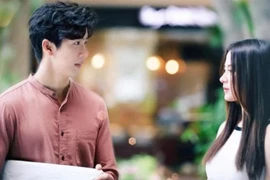 Chồng sắp cưới bỗng dưng gặp mẹ tôi, đưa bà ấy 150 triệu kèm lời thỉnh cầu đầy chua xót 