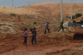 Vụ vỡ hồ chứa bùn đỏ: Hé lộ nhiều khuất tất