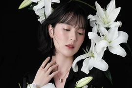 Đăng bộ ảnh mới, “gà cưng” của Sơn Tùng M-TP vướng ồn ào