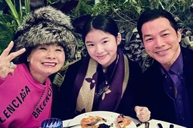 Con gái của Trần Bảo Sơn đón tuổi 13 ở Mỹ