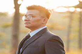 Nhâm Hoàng Khang từng bẻ khóa trái phép nhiều iPhone