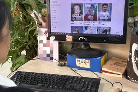 Tin sái cổ "bác sĩ Tiktok" rởm, khóc ròng vì tiền mất tật mang 