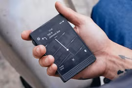 Ngắm mẫu smartphone tối giản đến khó tin, mang lại cảm giác hoài niệm