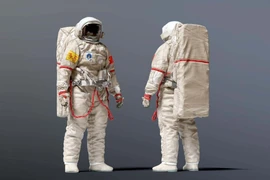 Đồ phi hành gia NASA đắt gấp 3 lần TQ, sao chỉ dùng vài lần? 