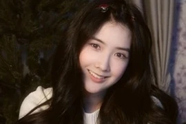 Nữ streamer đình đám Liên Quân đổi nghề, xuất hiện cực nóng bỏng