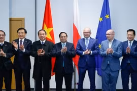 Thủ tướng nêu trọng tâm hợp tác Việt Nam-Ba Lan về chuyển đổi số