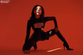 Hotgirl “bắn súng” 2K4 tung ảnh xinh khó cưỡng, fan game sôi sục 