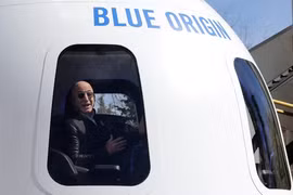 Thú vui “đốt tiền” kỳ quái ngút trời của các tỷ phú công nghệ