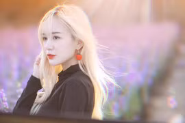 Nữ streamer huyền thoại một thời tái xuất khiến game thủ... dậy sóng 