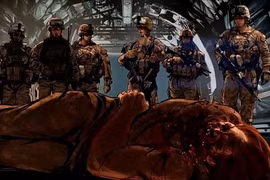 Bí ẩn người khổng lồ cao gần 4m bị đặc nhiệm Mỹ săn lùng 