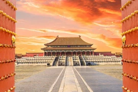 Sửng sốt kho báu dưới lòng đất Tử Cấm Thành, đủ mua cả Bắc Mỹ