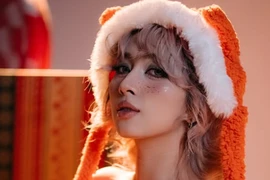 Nữ trọng tài nóng bỏng nhất VCS tung bộ ảnh đẹp không góc chết 