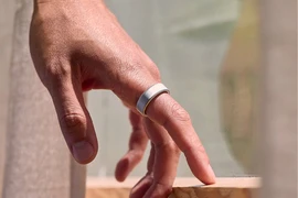 Độc lạ nhẫn thông minh đo chuẩn nhịp tim, thiết kế đẹp mướt mắt 