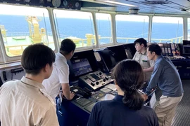 Siêu tàu chở dầu tích hợp AI đầu tiên tự lái vượt Đại Tây Dương