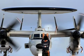 Hàng nghìn lính Mỹ, Nhật, Hàn tập trận lớn ở Guam