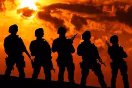 Bộ lịch năm mới tuyệt đẹp của Quân đội Nga