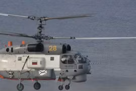 Mục kích Hải quân Đánh bộ Nga đánh chiếm bờ biển