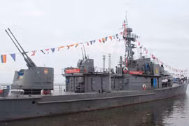 Vệ tinh Mỹ vạch mặt 2 tàu chiến mới của Triều Tiên