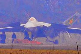 Tiêm kích J-20 mới của Trung Quốc “lột xác”