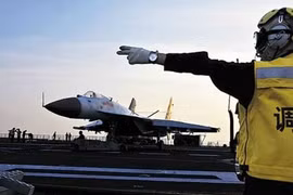 Quan chức Trung Quốc để lộ nơi huấn luyện phi công TSB