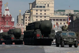 Xem Quân đội Nga luyện tập chuẩn bị duyệt binh 9/5 