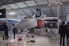 Kho vũ khí đáng sợ trên tiêm kích Gripen NG