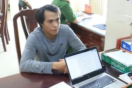 Bắt khẩn cấp nam thanh niên đánh người sau va chạm xe máy