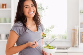 Mẹo duy trì eo thon trong mùa Tết