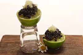 12 loại cocktail kỳ quái nhất thế giới