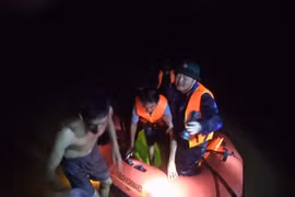 Lũ tràn qua đê bối, Bắc Giang sơ tán dân ngay trong đêm