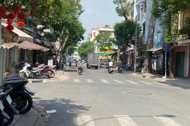 TP.HCM: Gói thi công nâng cấp đường Cao Văn Lầu về tay ai?