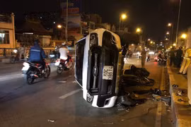 TNGT kinh hoàng ôtô húc bay người xuống cầu: Tạm giữ tài xế say rượu