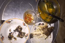 Than thở chị dâu để phần mâm cơm nham nhở dù tháng nào cũng góp tiền