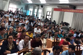 Ảnh: Quy hoạch Thủ Thiêm “nóng” tiếp xúc cử tri ở TP HCM